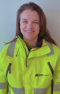 Profilbilde av Gøril Netteberg i Moderne Byggfornyelse med arbeidsklær